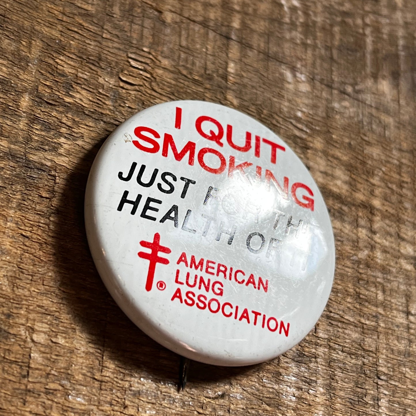 【USA vintage】缶バッジ　I QUIT SMOKING
