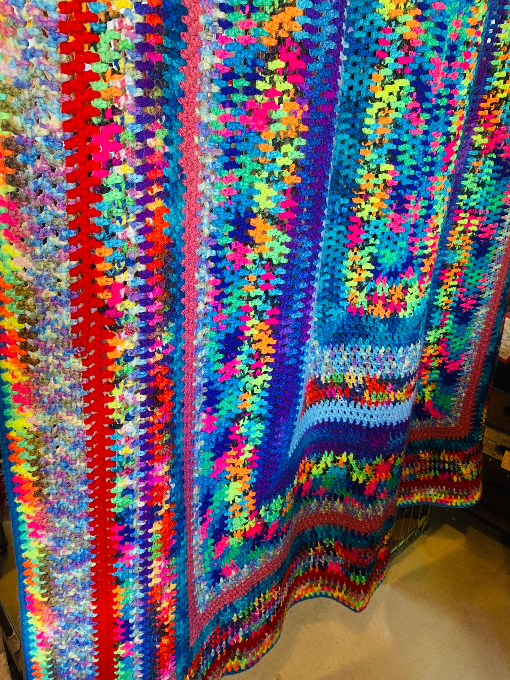 古着 ビンテージ 70s ブロック 虹 グラニー ブランケット キャンプ 古着 ビンテージ 70s ブロック 虹 グラニー ブランケット キャンプ