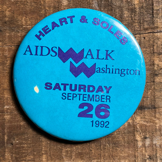 【USA vintage】缶バッジ　AIDS WALK WASHINGTON