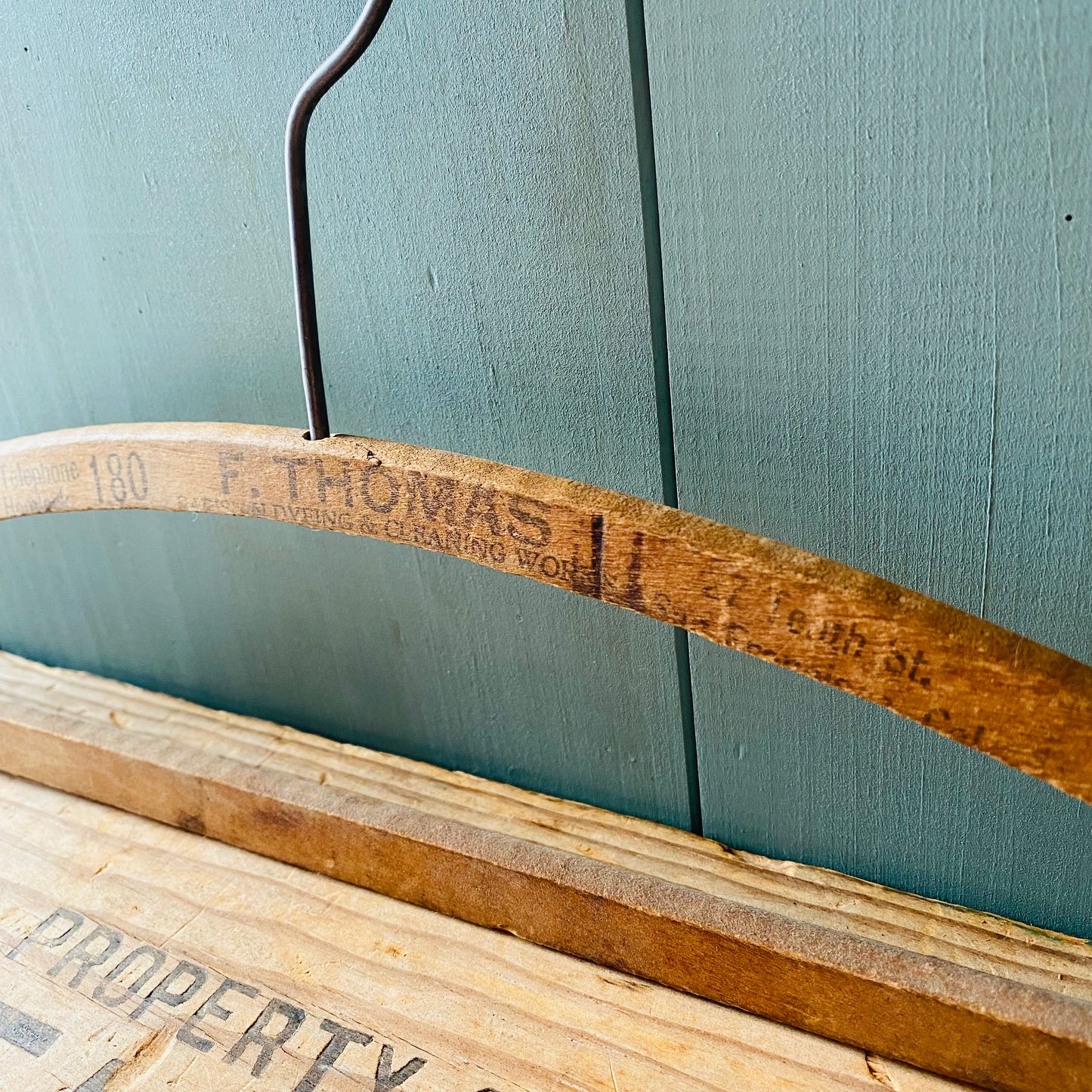 【vintage】wood hanger 木製ハンガー ②
