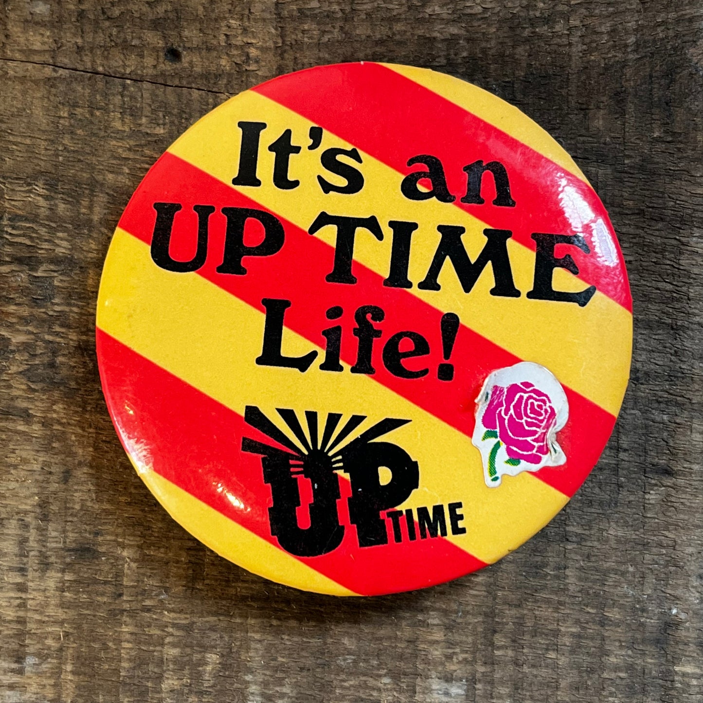 【USA vintage】It’s an UP TIME life！　缶バッジ