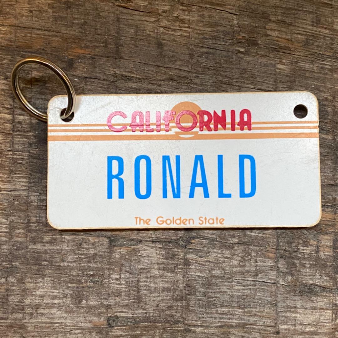 【1980s USA vintage】ネームプレートキーホルダー RONALD